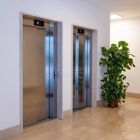 Cingoli11 Apartment *